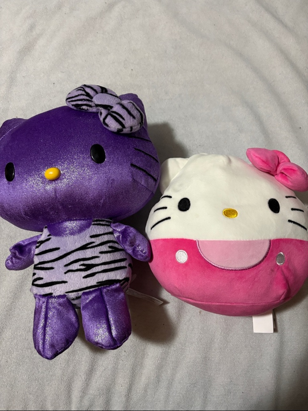 Hello Kitty Plush Duo